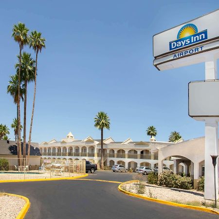 Days Inn By Wyndham Airport - Phoenix Dış mekan fotoğraf